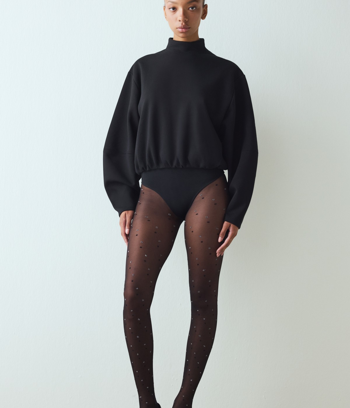 Dres Black Shiny Dotted